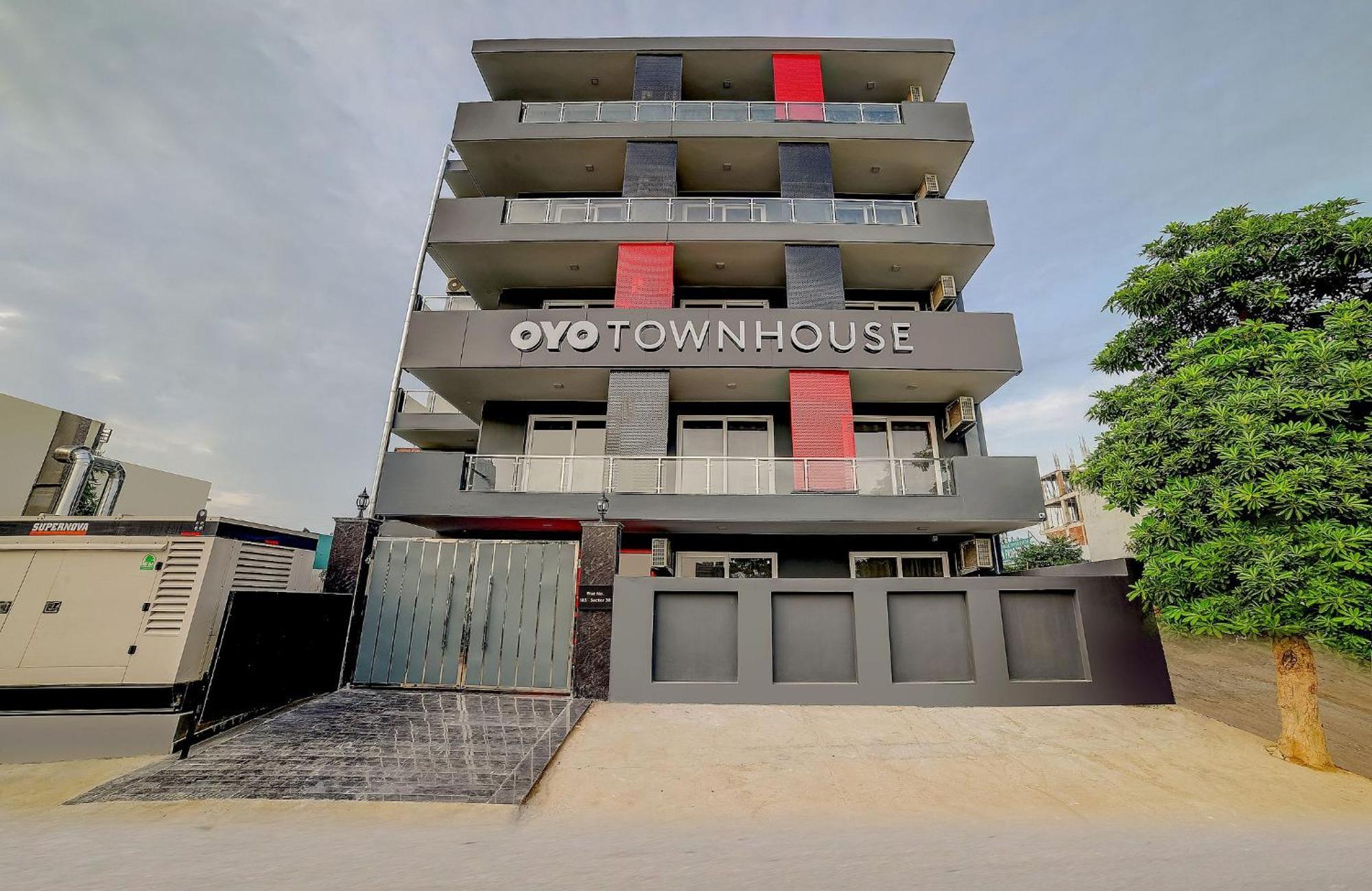 Townhouse Infinity Stays Gurgaon Exterior photo